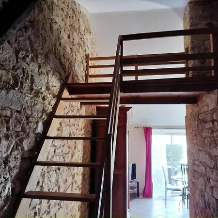 Maison Pucet